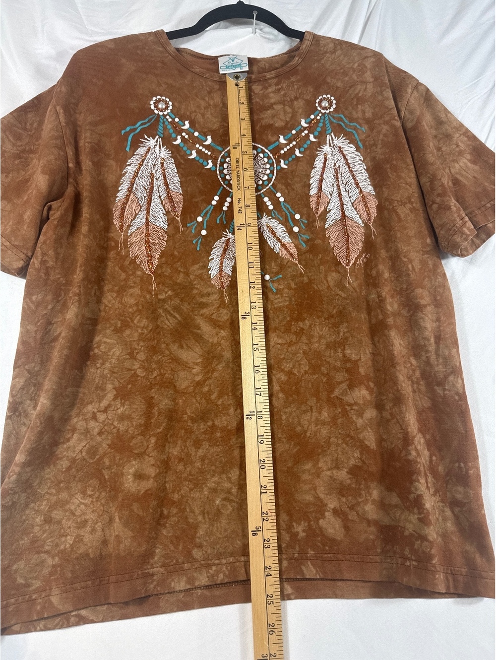 Women’s Lyneé Apparel TShirt Size Medium - Picture 5 of 6